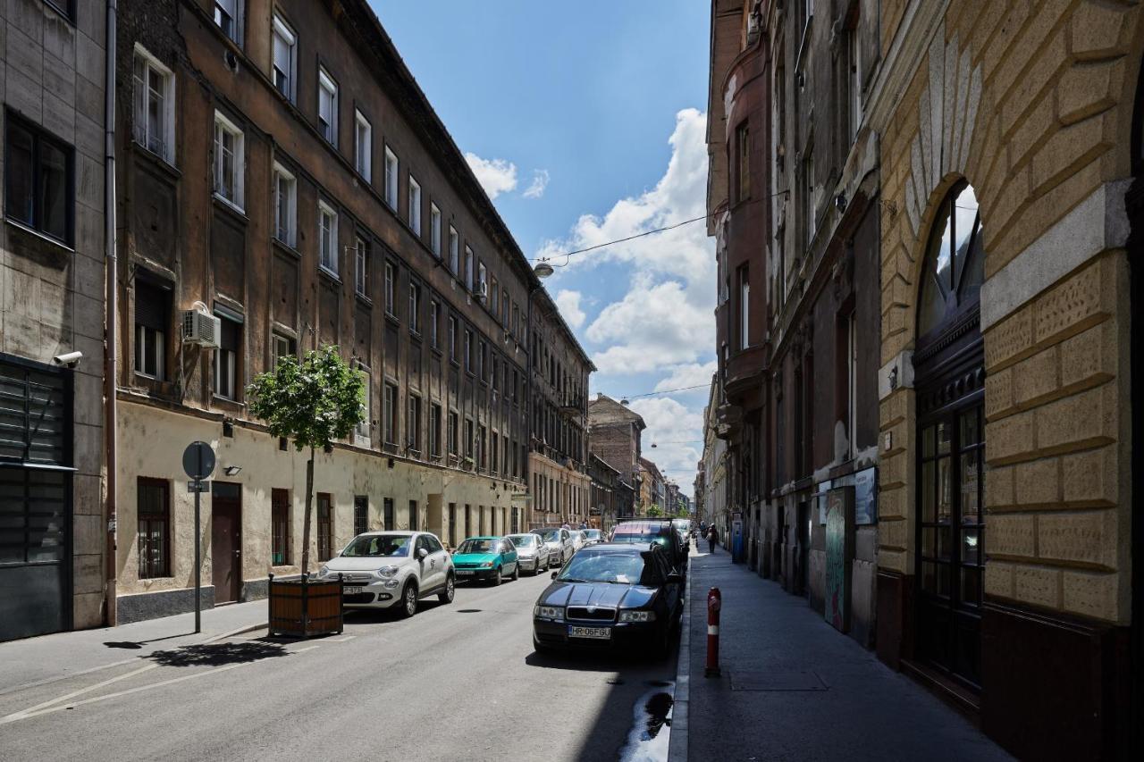 Cozy Little Apartment In Downtown Budapest Exterior photo